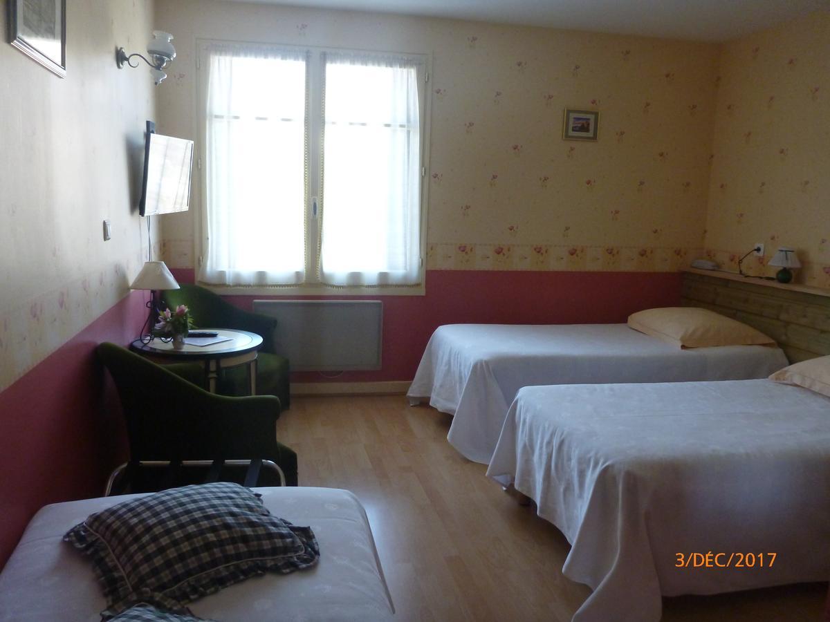 Logis Hotel Les Tilleuls Saint-Cirgues-de-Jordanne Exterior foto